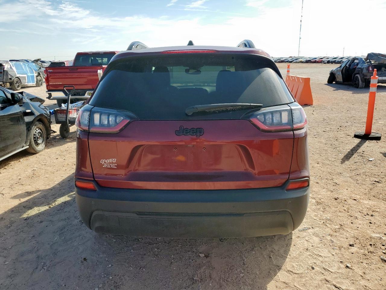 JEEP GRAND CHEROKEE LATITUDE PLUS