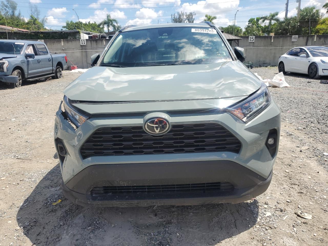 TOYOTA RAV4 XLE