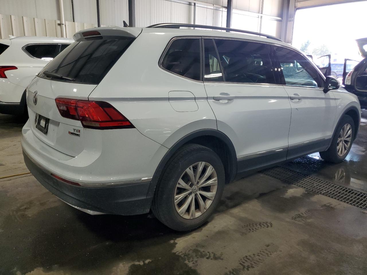 VOLKSWAGEN TIGUAN SE