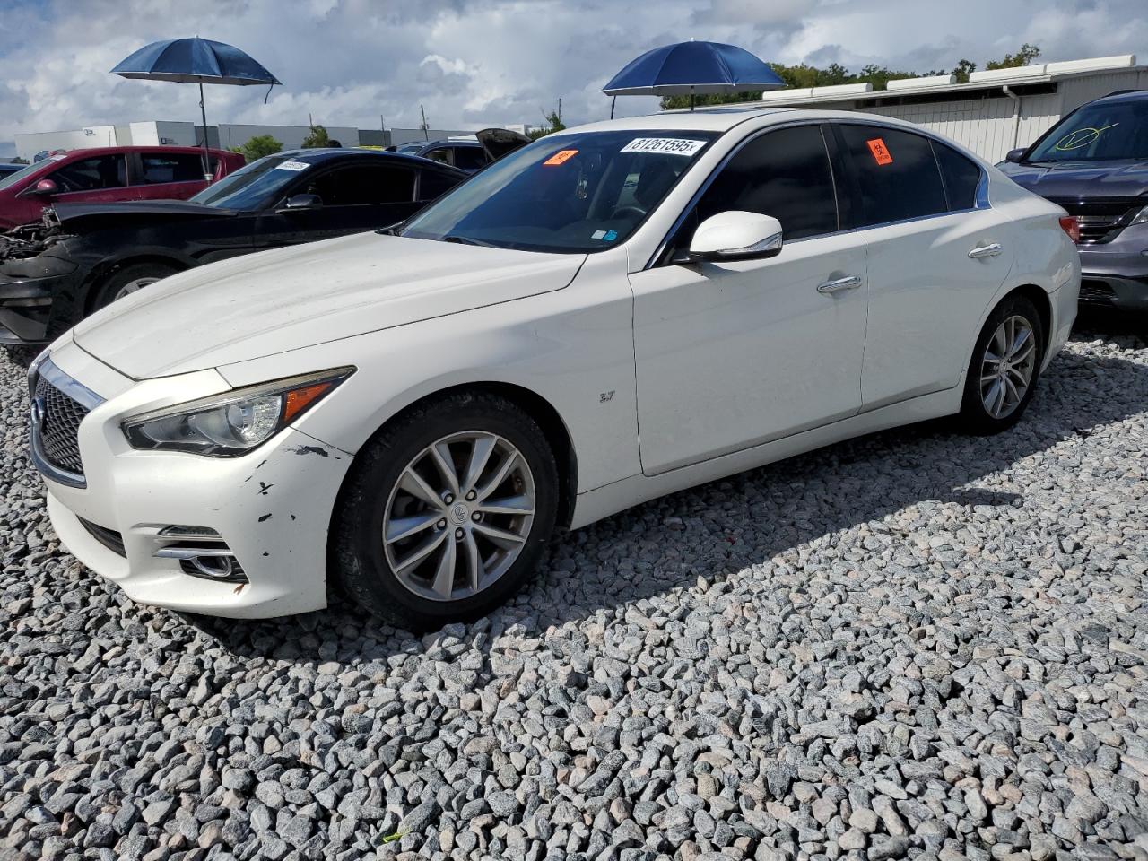 INFINITI Q50 BASE