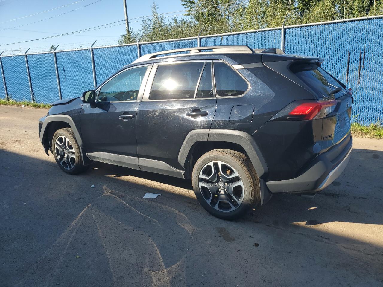 TOYOTA RAV4 ADVENTURE