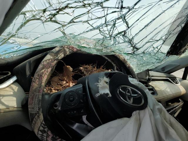 2019 TOYOTA RAV4 XLE P - JTMA1RFV7KJ001720