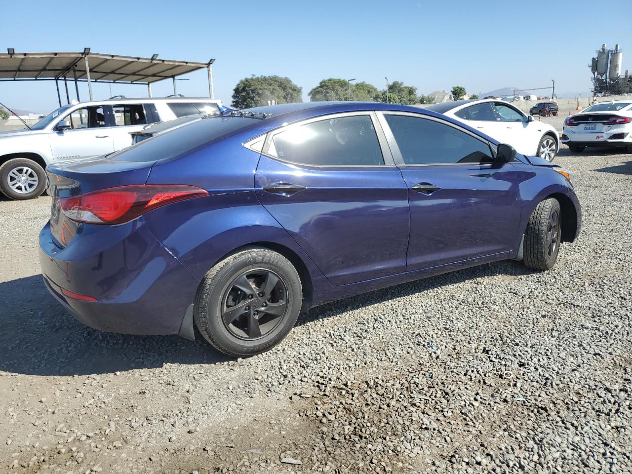 HYUNDAI ELANTRA SE