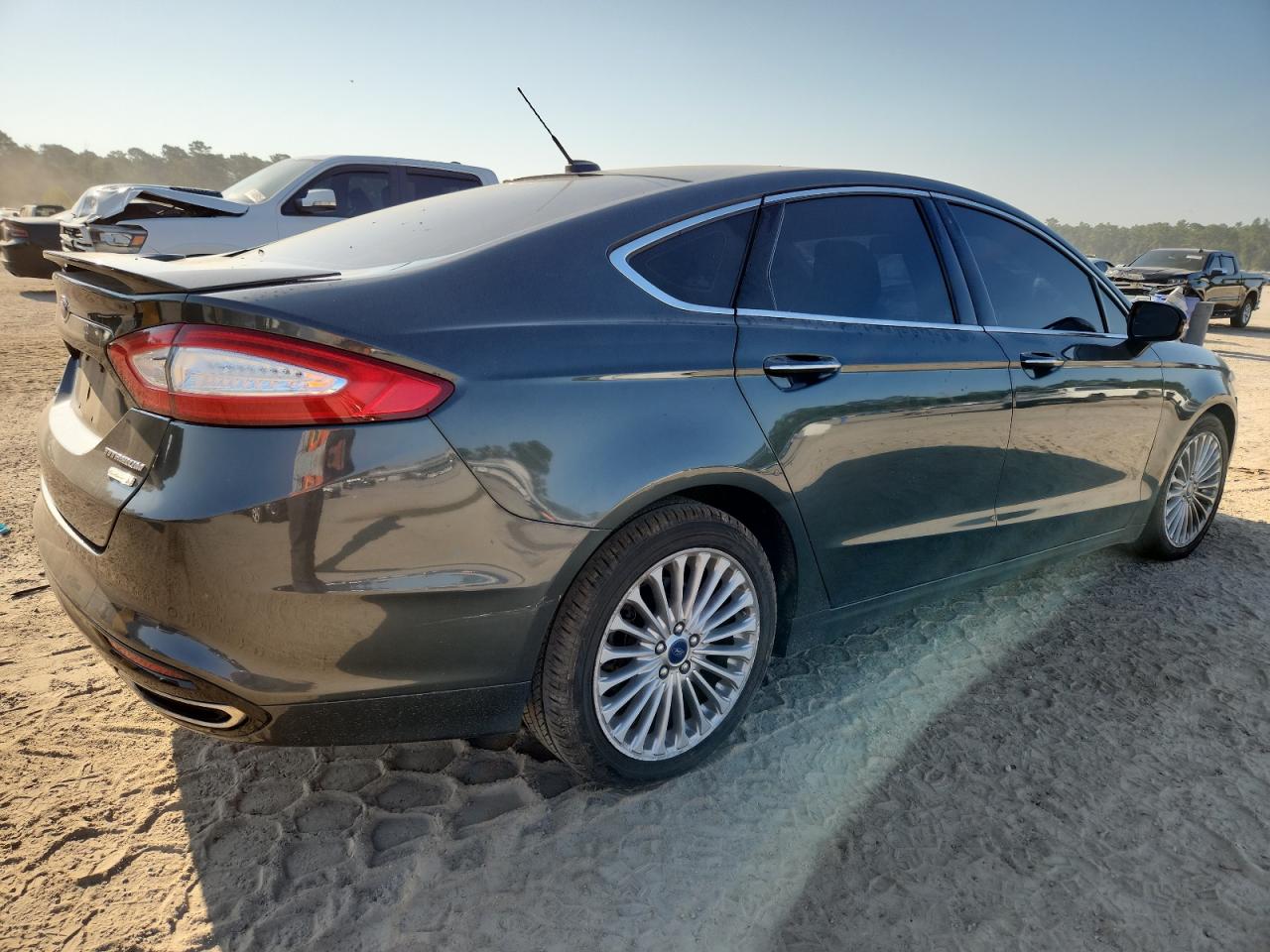 FORD FUSION TITANIUM