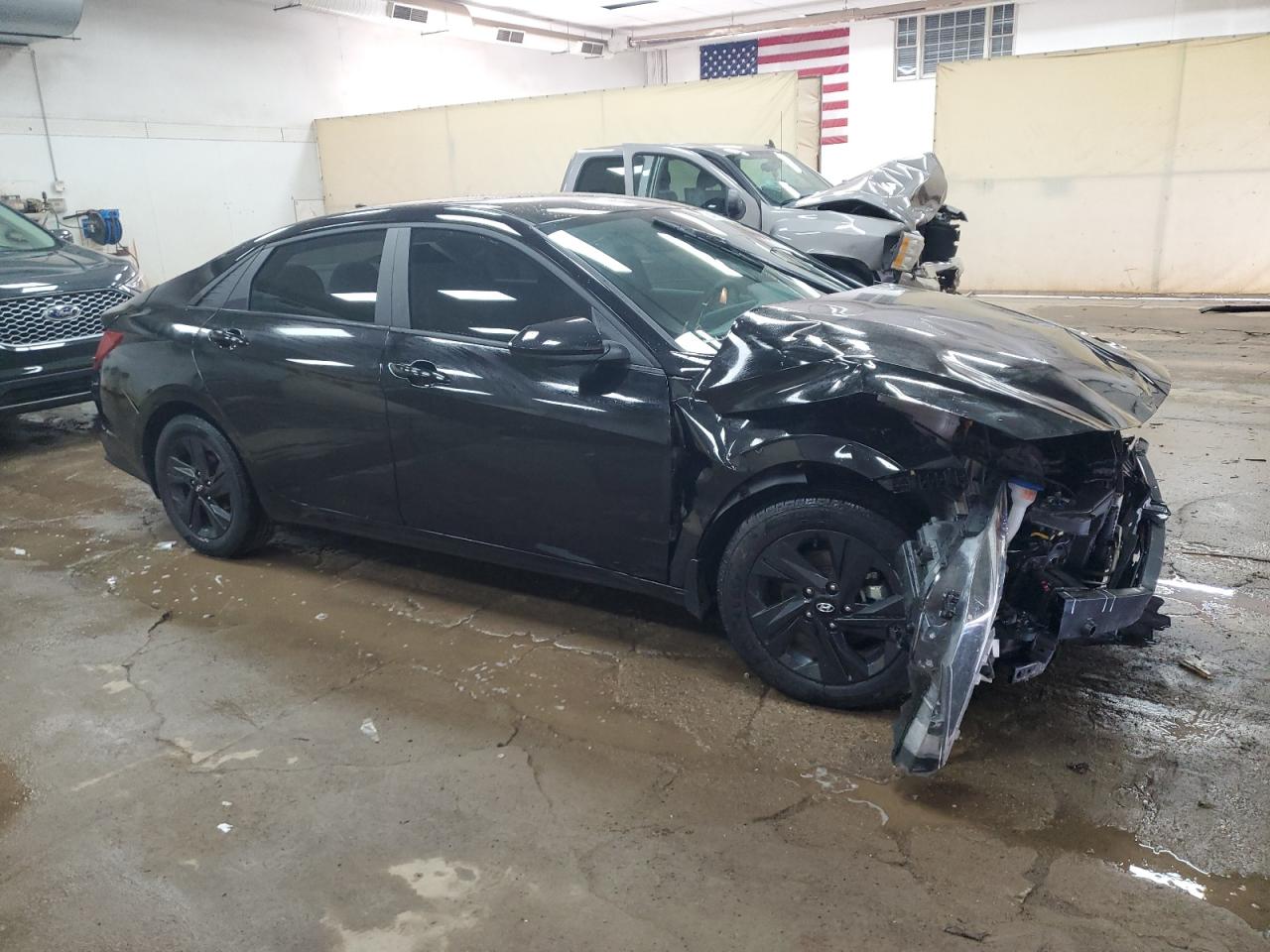 HYUNDAI ELANTRA BLUE