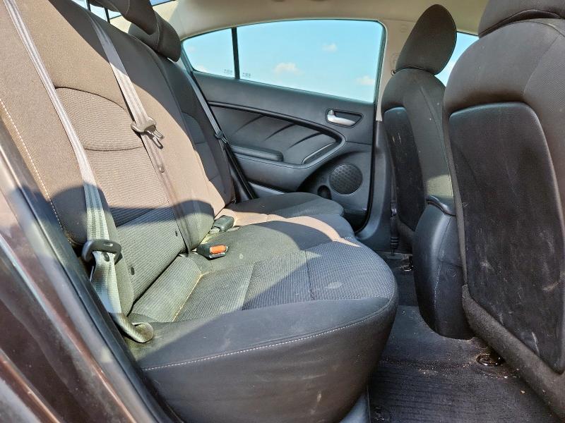 2018 KIA FORTE LX 3KPFK4A76JE165163