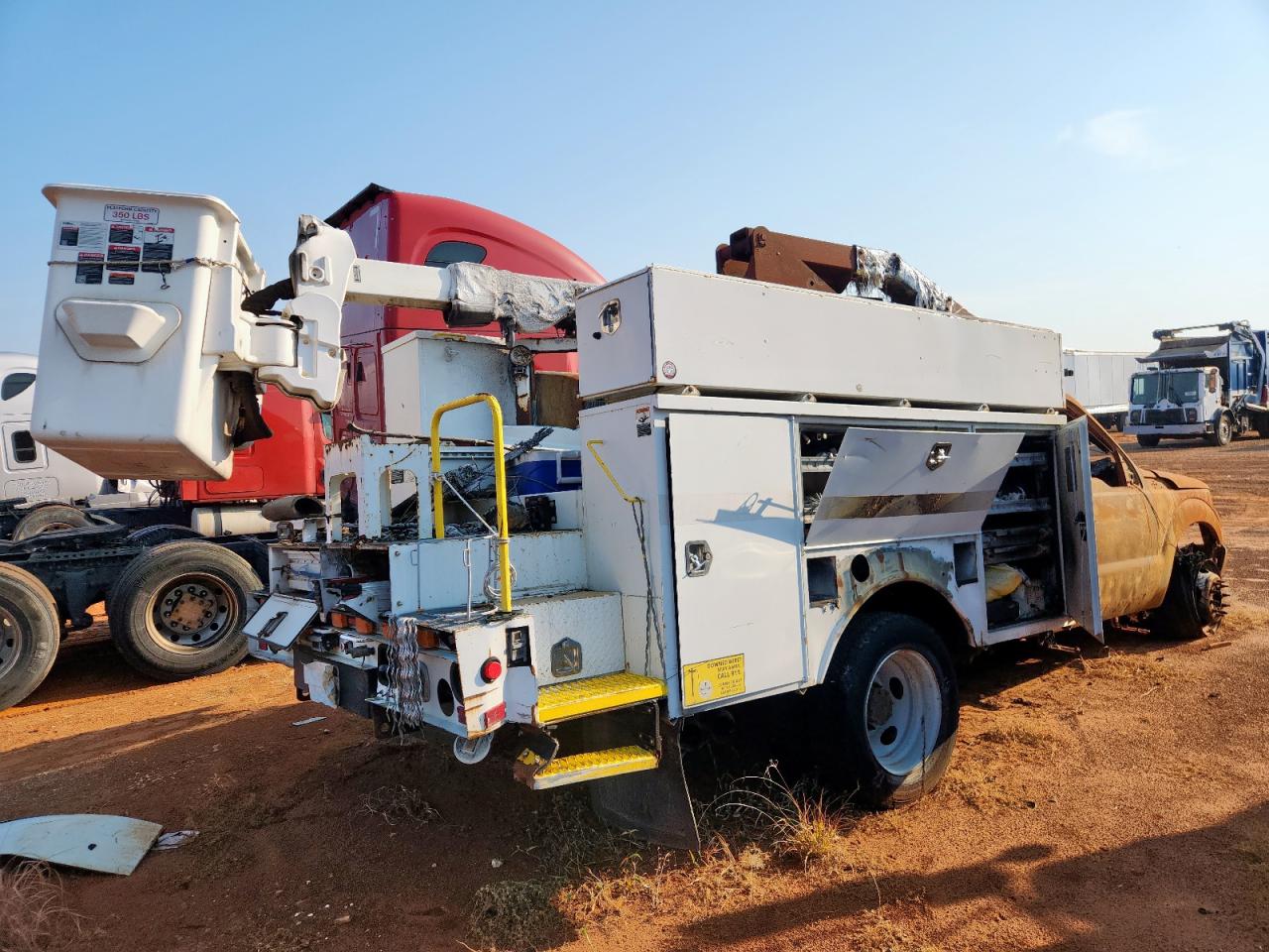 FORD F-550 SUPER DUTY