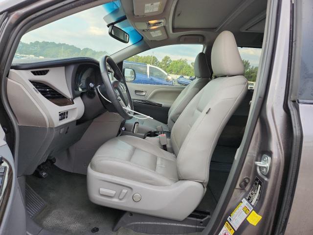 2017 TOYOTA SIENNA XLE 5TDYZ3DC3HS866704