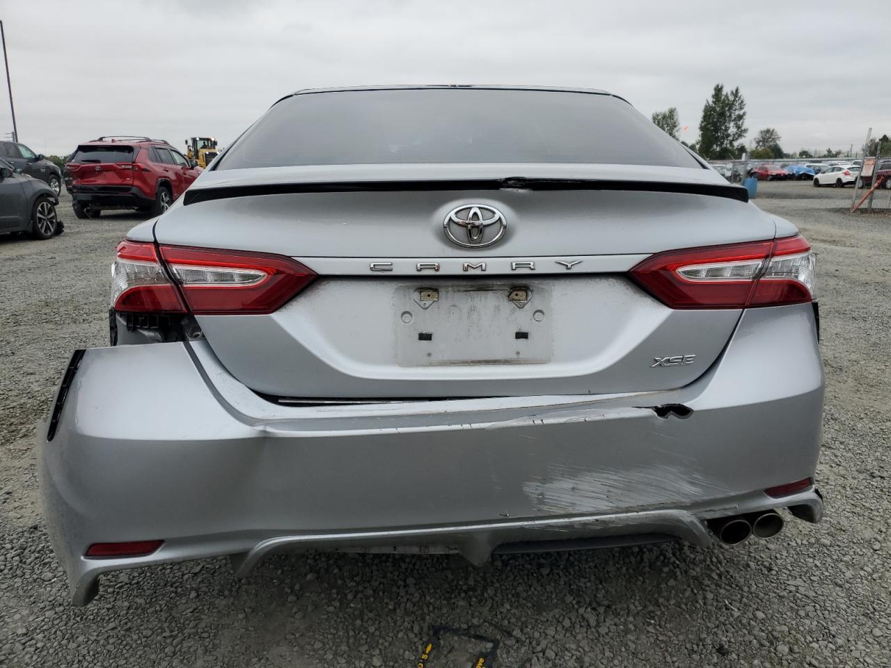 TOYOTA CAMRY XSE