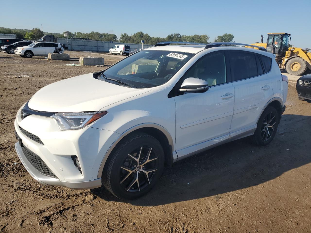 TOYOTA RAV4 SE