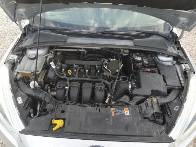 2015 FORD FOCUS SE 1FADP3K21FL307137