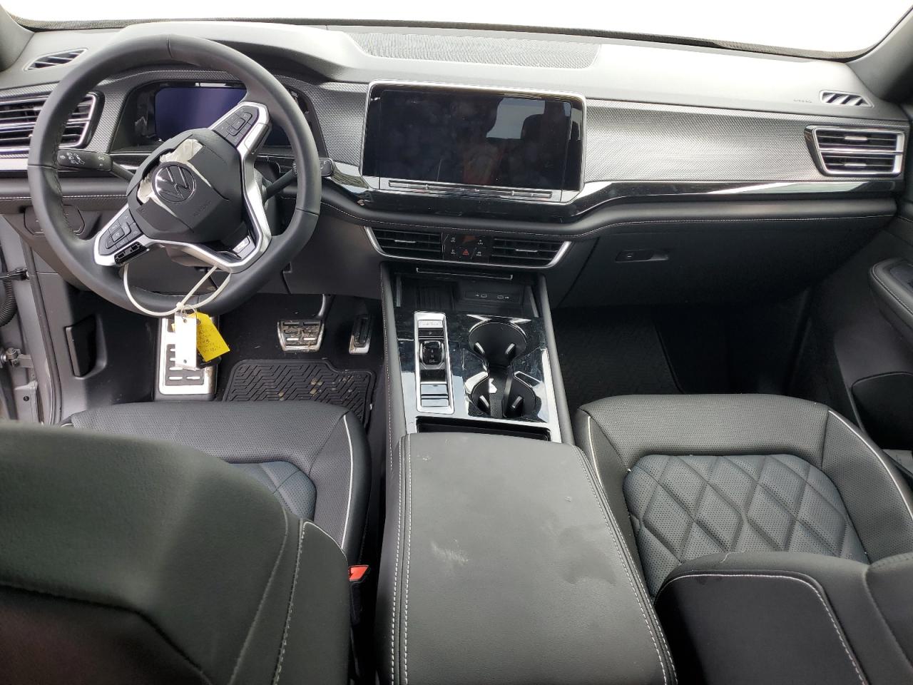 VOLKSWAGEN ATLAS CROSS SPORT SEL PREMIUM R-LINE