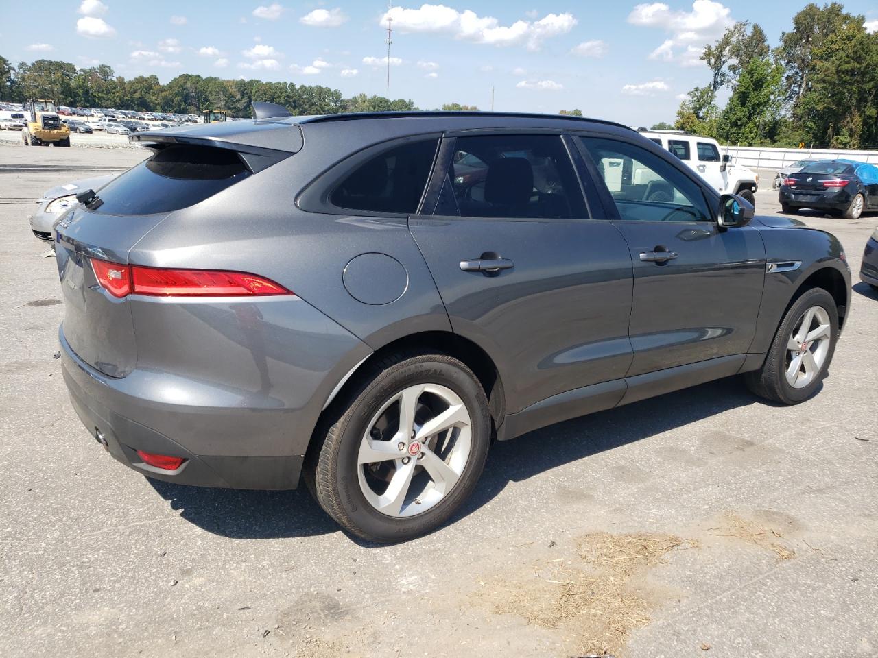 JAGUAR F-PACE PREMIUM