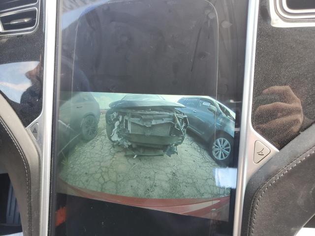 2015 TESLA MODEL S 5YJSA1E18FF118157