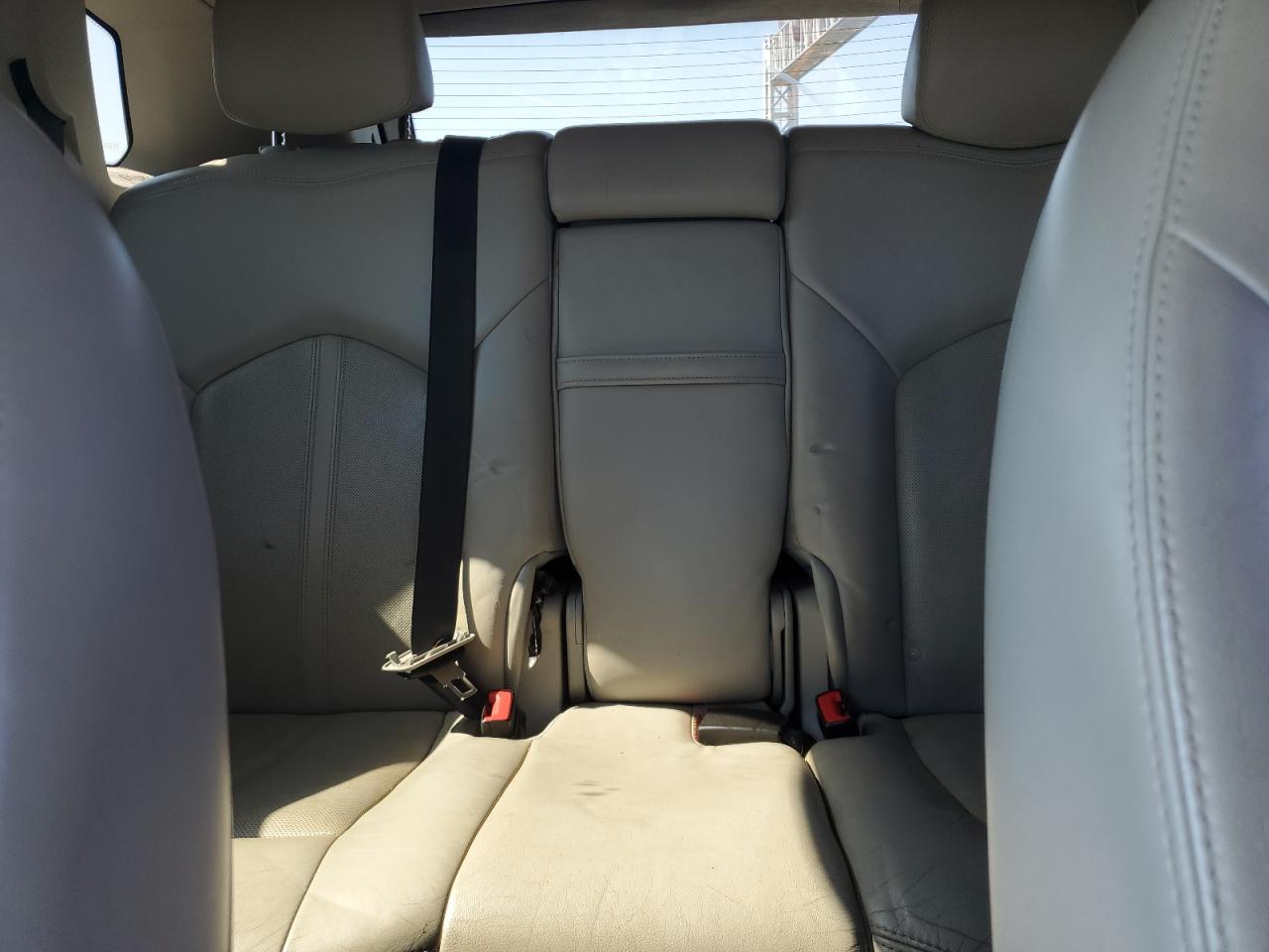 CADILLAC SRX LUXURY COLLECTION