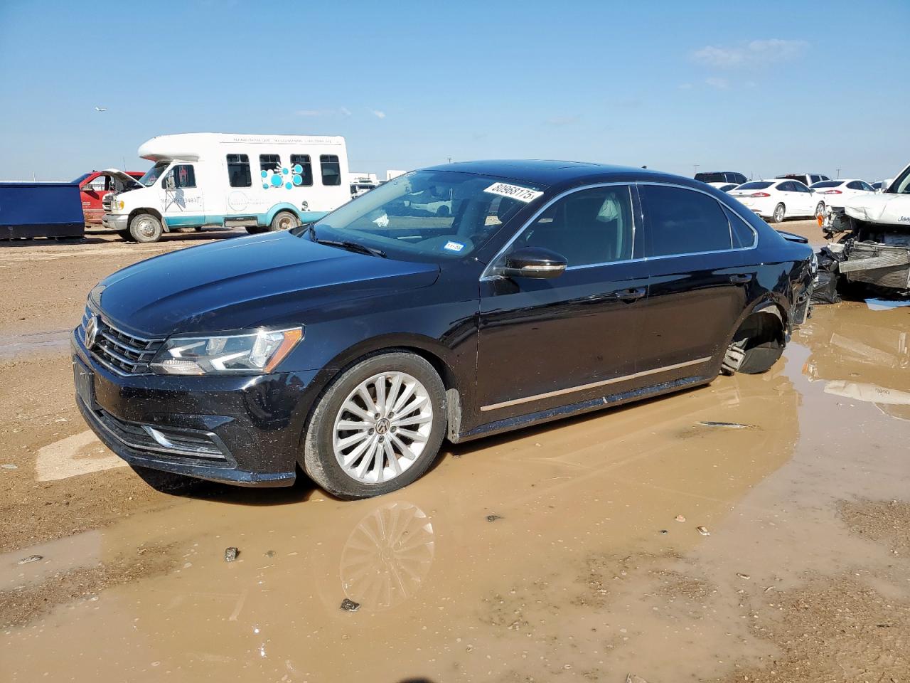 VOLKSWAGEN PASSAT SE