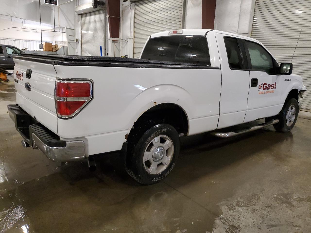 FORD F-150 SUPER CAB