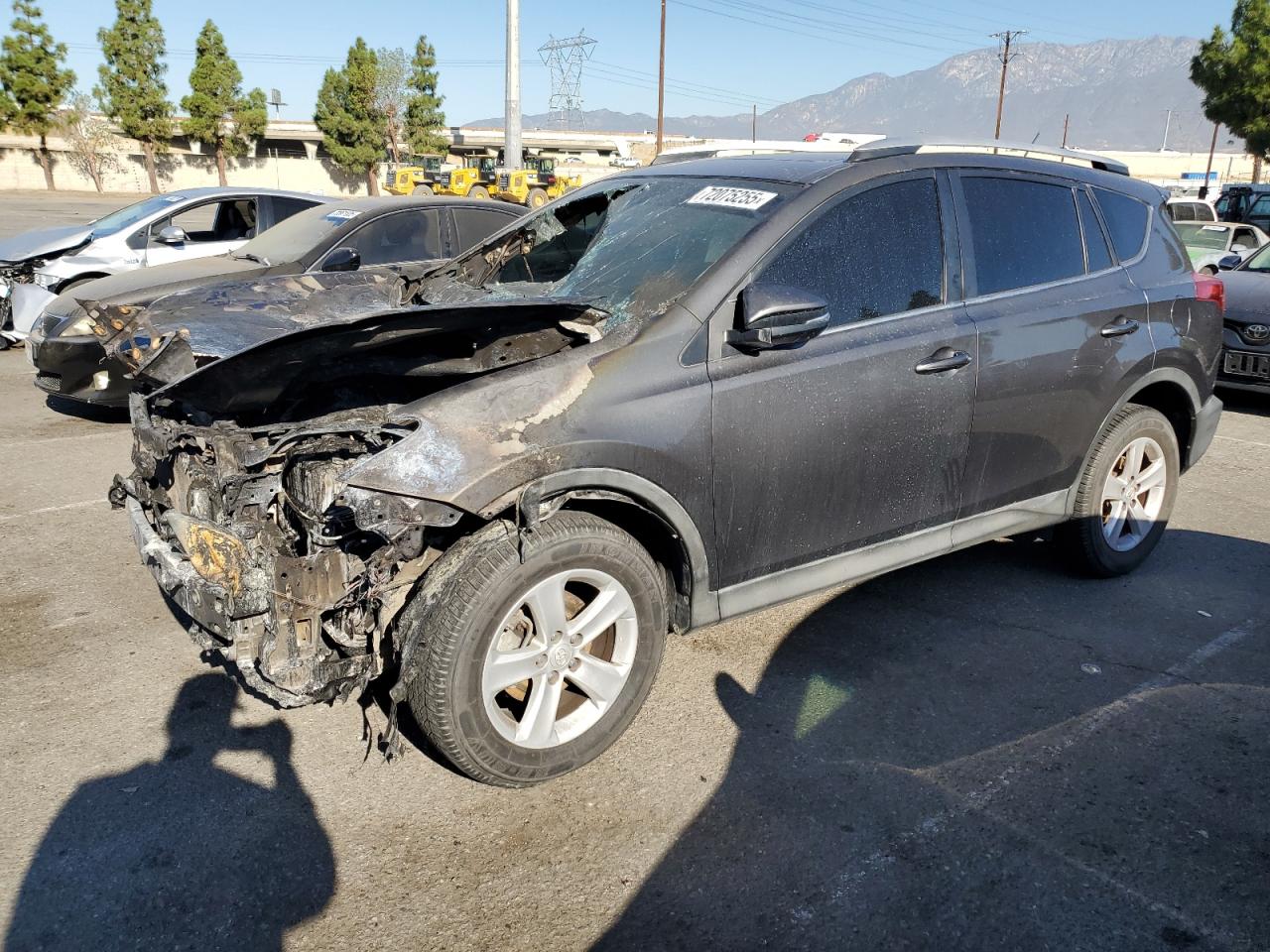 TOYOTA RAV4 XLE