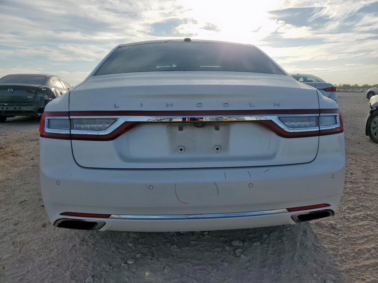 LINCOLN CONTINENTAL RESERVE