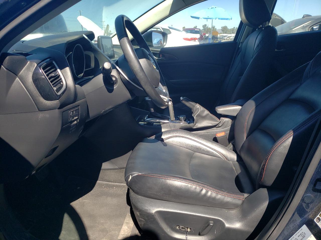 MAZDA 3 GRAND TOURING