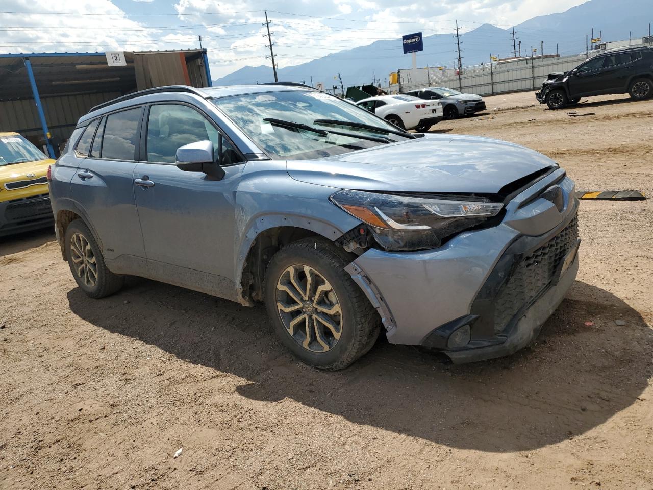 TOYOTA COROLLA CROSS SE