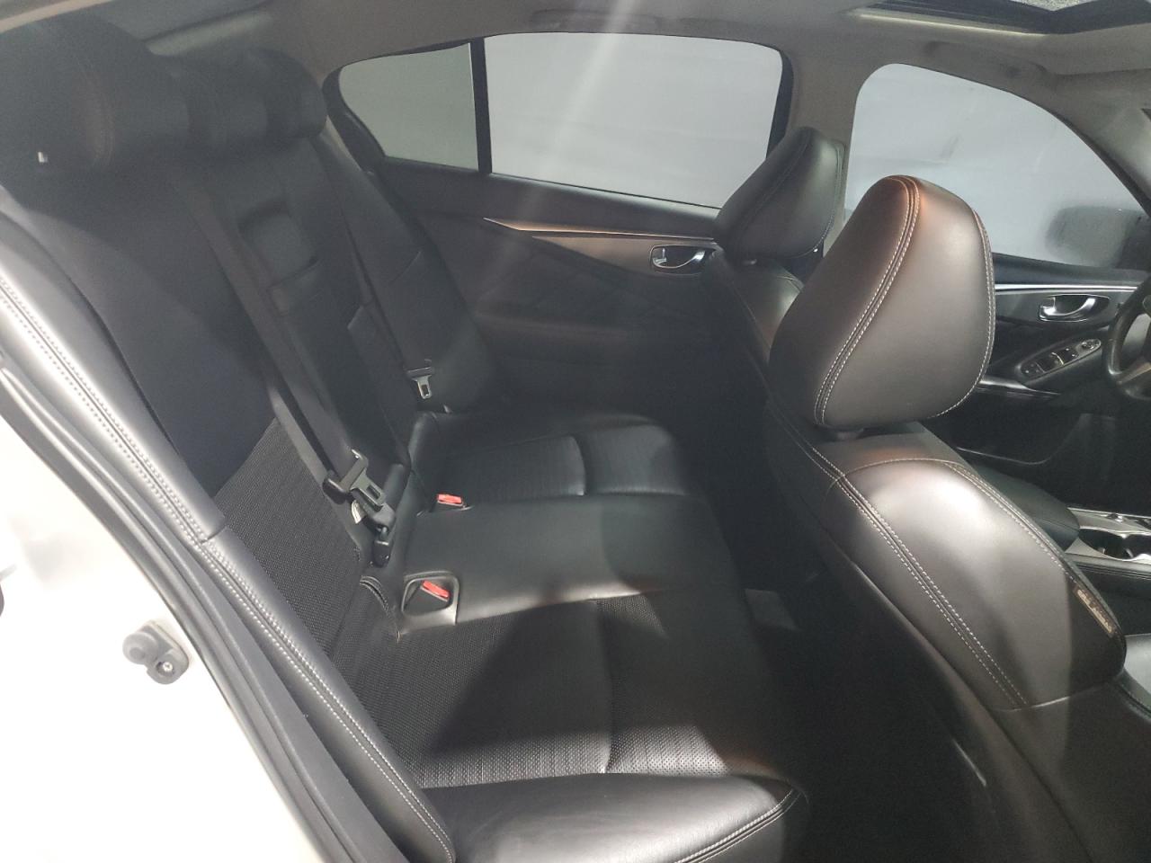 INFINITI Q50 PREMIUM