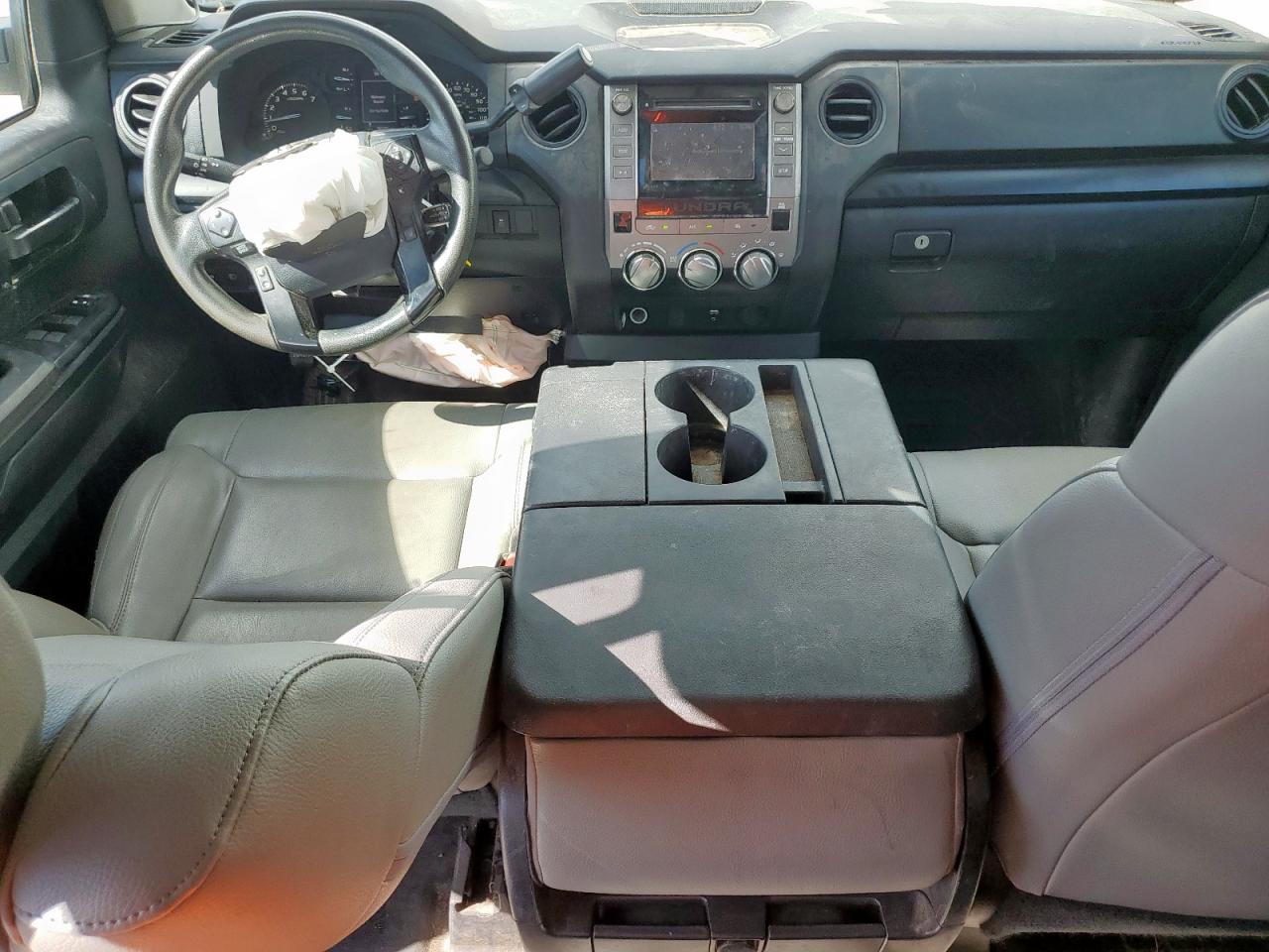 TOYOTA TUNDRA DOUBLE CAB SR