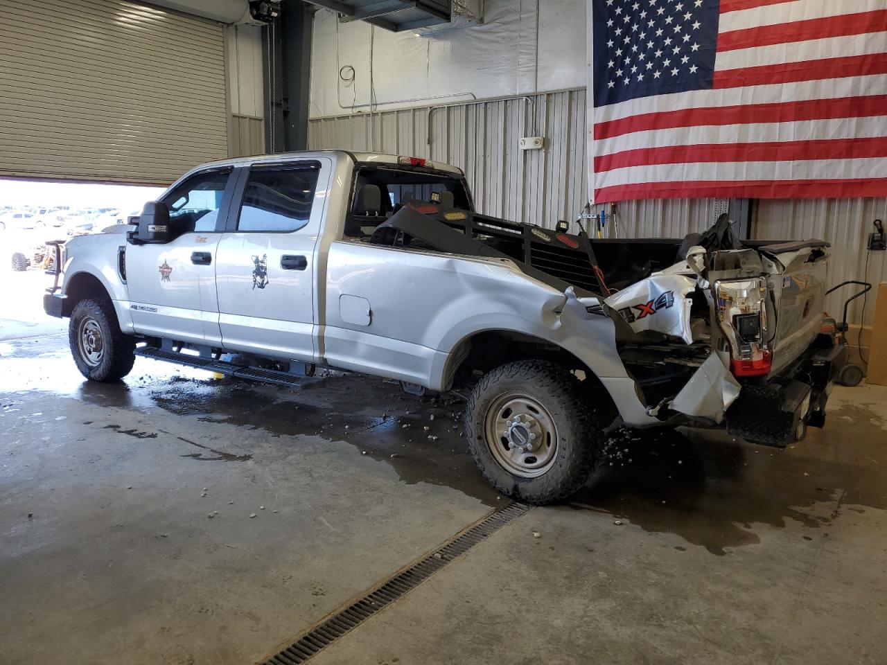 FORD F-250 SUPER DUTY