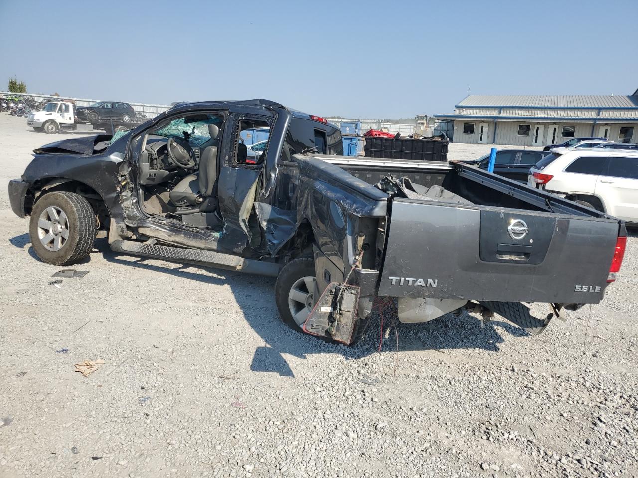 Lot #3245492605 2006 NISSAN TITAN XE