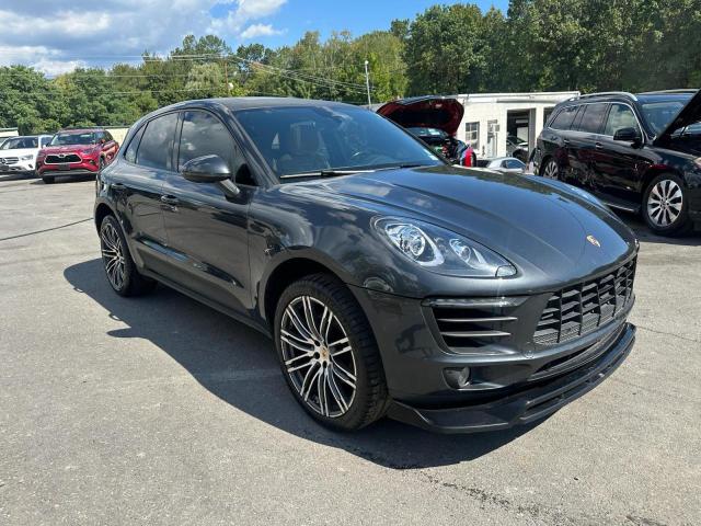 2018 PORSCHE MACAN WP1AA2A58JLB04564