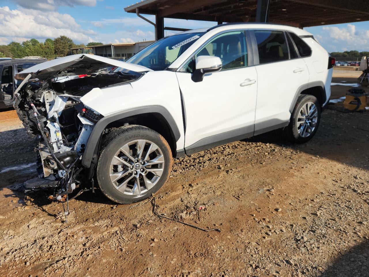 TOYOTA RAV4 XLE PREMIUM