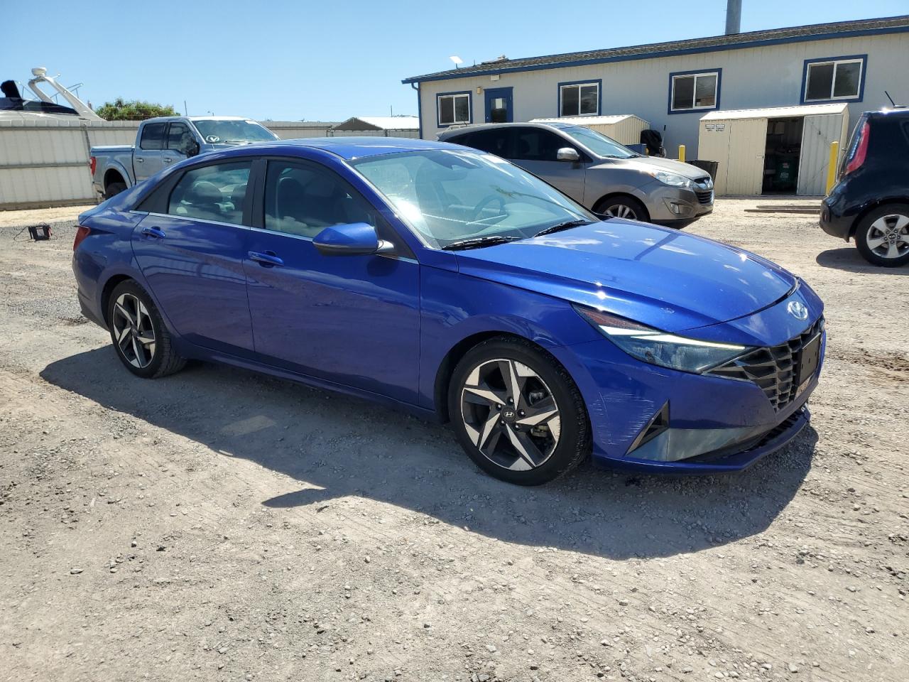 HYUNDAI ELANTRA LIMITED