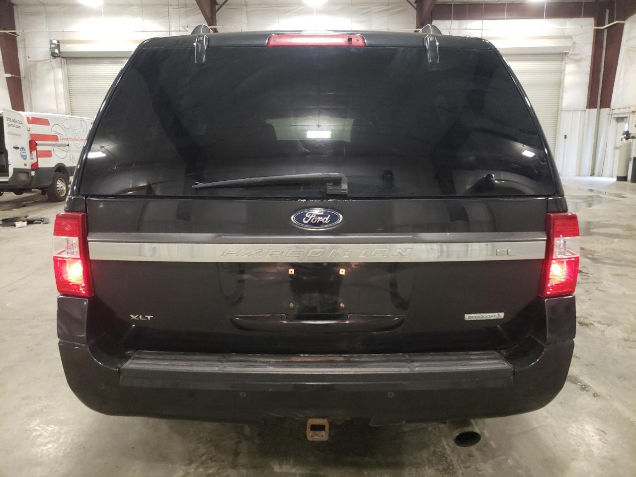 FORD EXPEDITION EL XLT