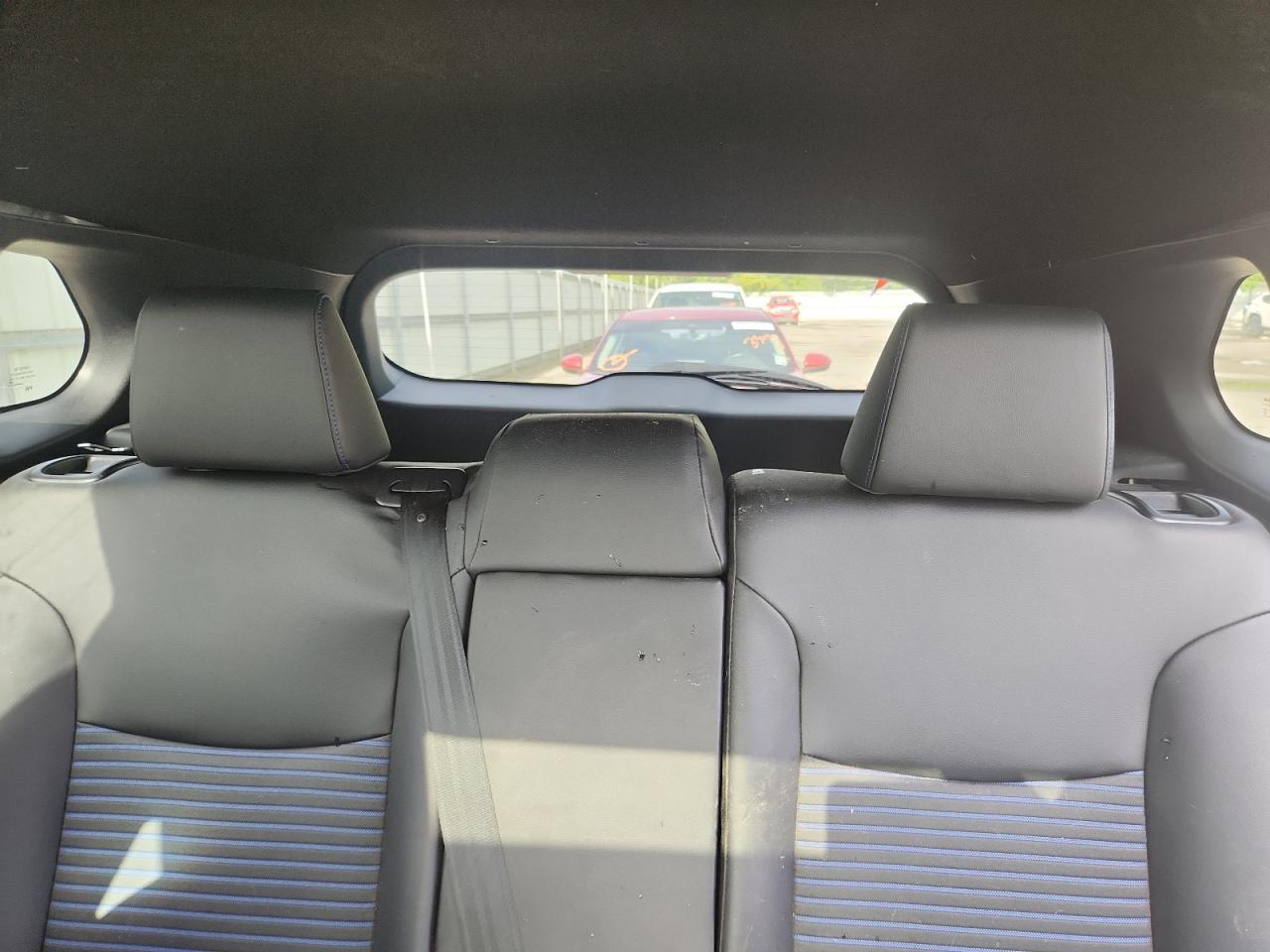 TOYOTA COROLLA CROSS LE