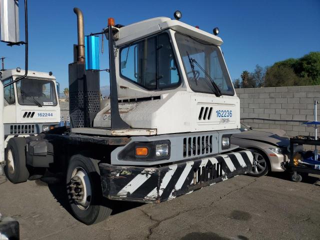 Global Auto Auctions: 2016 KALMAR OTTAWA4X2