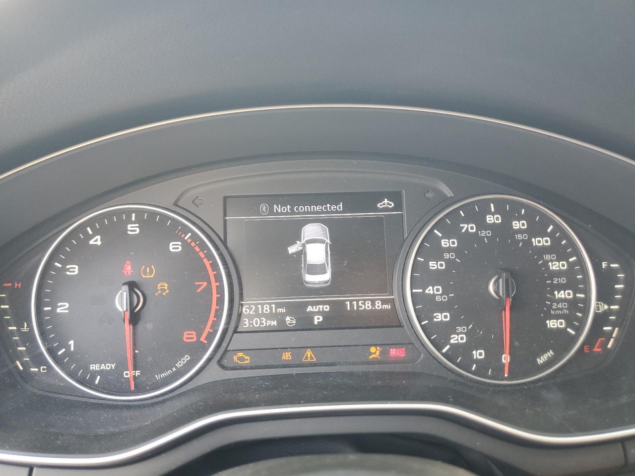 AUDI A4 ULTRA PREMIUM