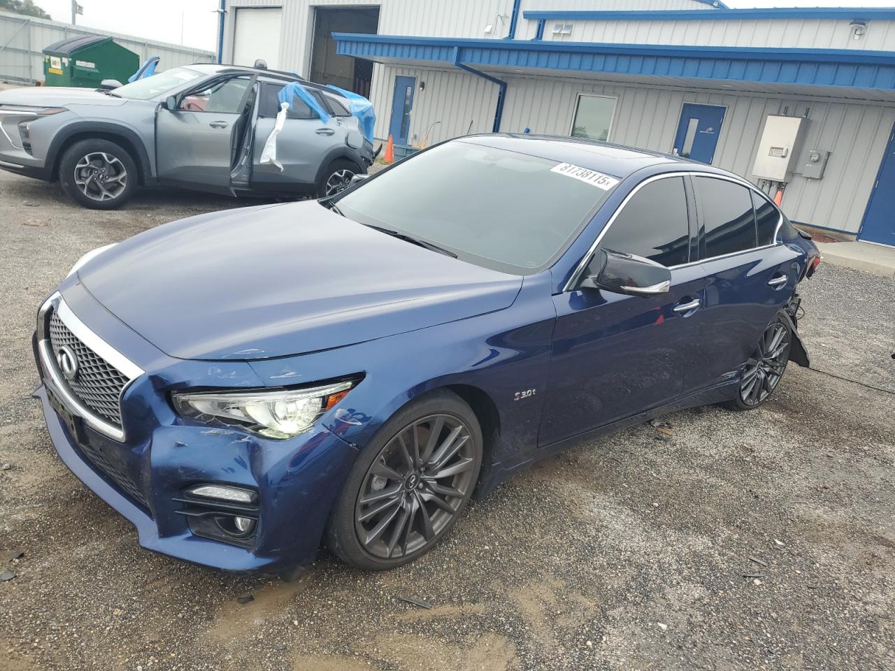 INFINITI Q50 RED SPORT 400