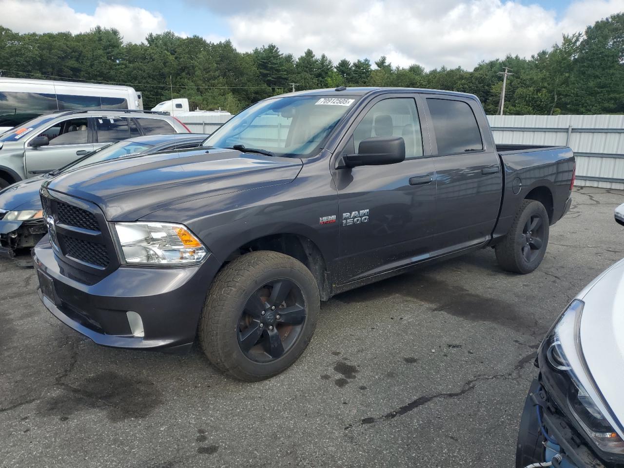 RAM 1500 ST