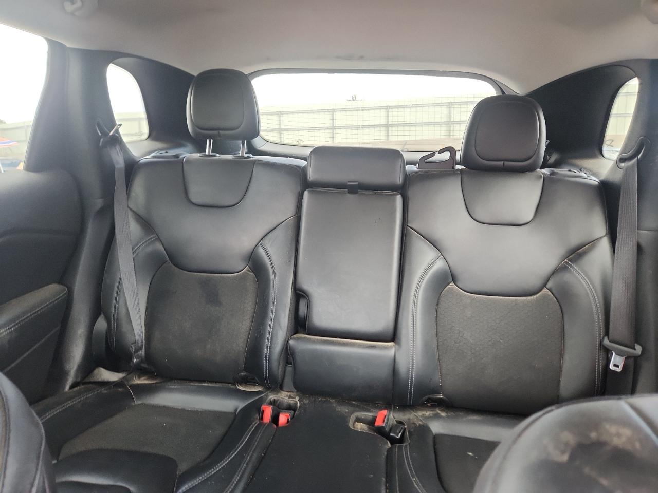 JEEP GRAND CHEROKEE LATITUDE PLUS