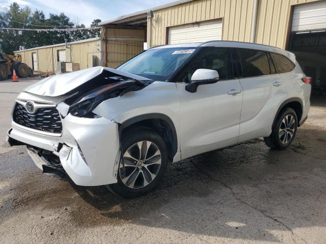 2022 TOYOTA HIGHLANDER - 5TDGZRAH2NS103423