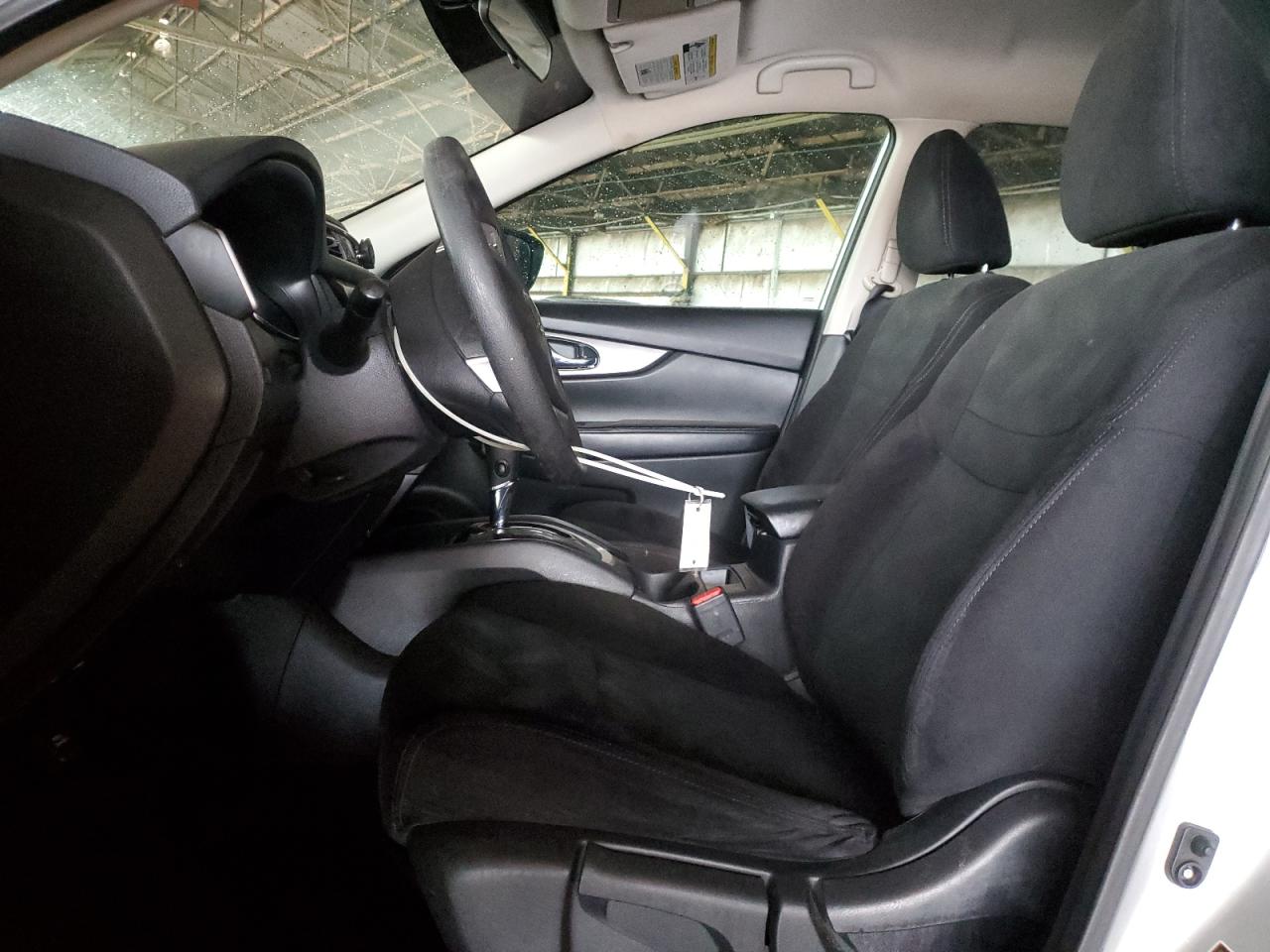 Lot #3302963600 2016 NISSAN ROGUE S