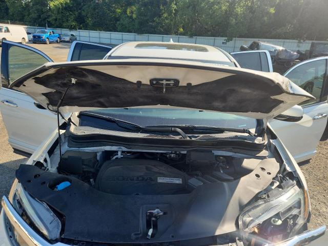 2018 HONDA RIDGELINE 5FPYK3F70JB006099