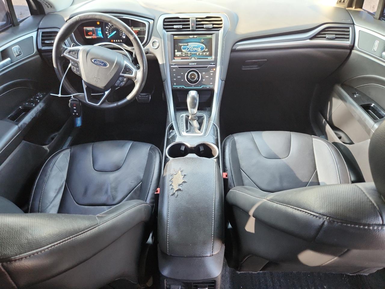 FORD FUSION TITANIUM