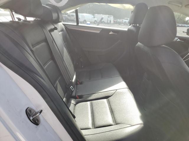 2017 VOLKSWAGEN JETTA SE 3VWDB7AJ2HM413782