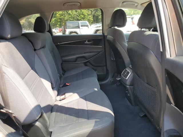 2016 KIA SORENTO LX - 5XYPG4A57GG163535