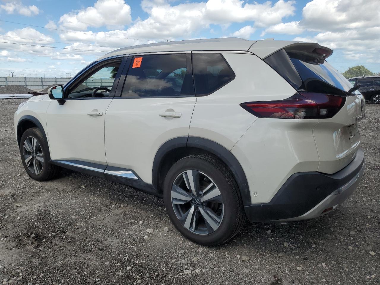 NISSAN ROGUE PLATINUM