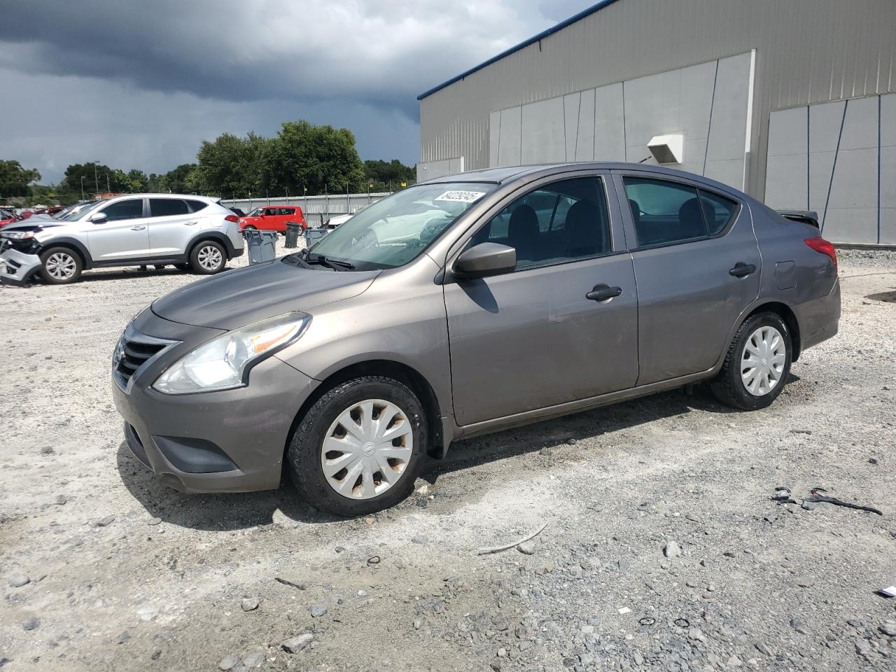 NISSAN VERSA S