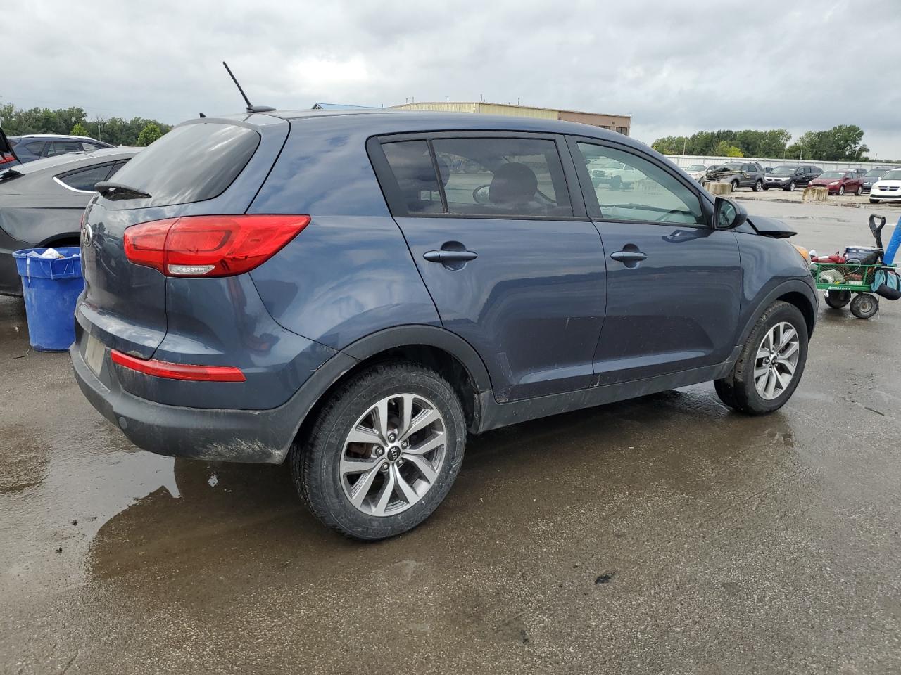 KIA SPORTAGE LX