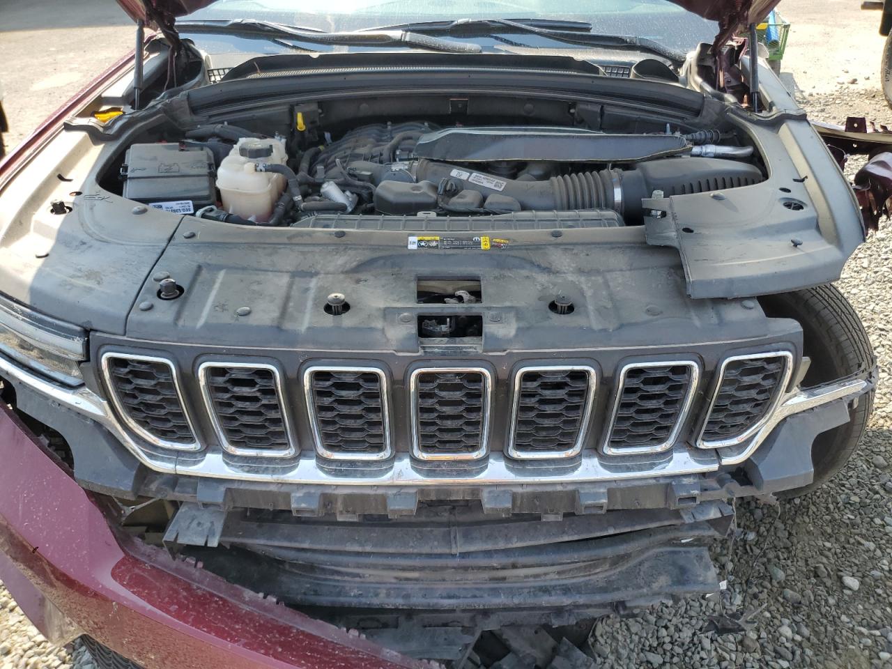 JEEP GRAND CHEROKEE LAREDO