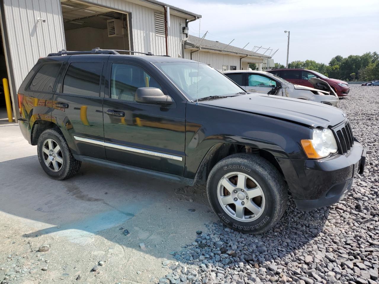 JEEP GRAND CHEROKEE LAREDO